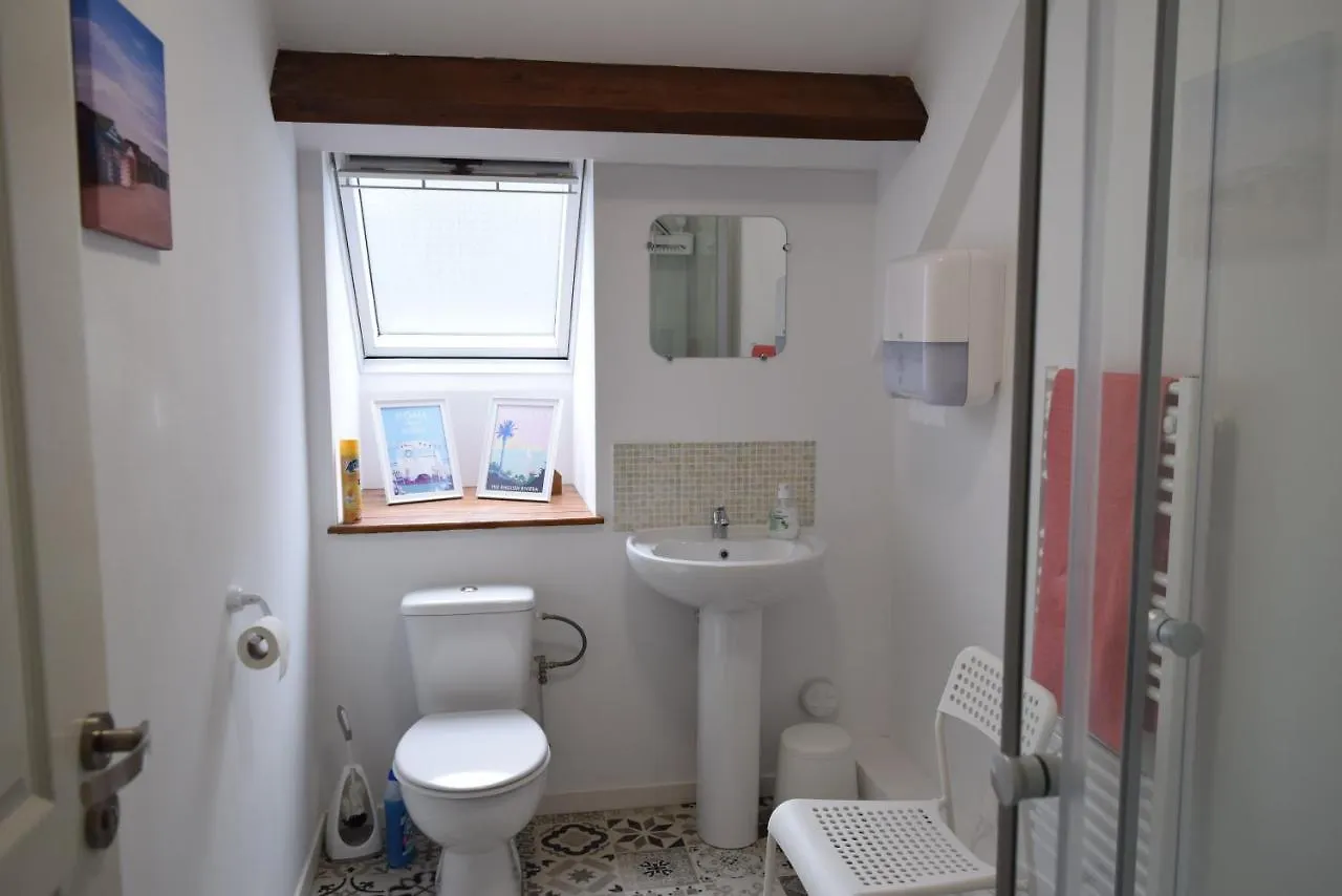 Chambres, Camping La Pointe, Saint Coulitz, Chateaulin 0*,